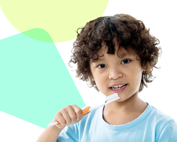 A child brushing their teeth.